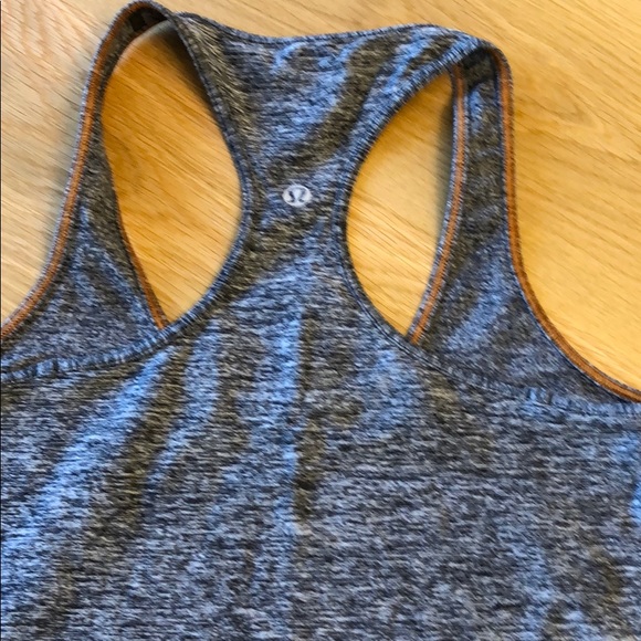 LULULEMON Razor Back Tank - Picture 4 of 4